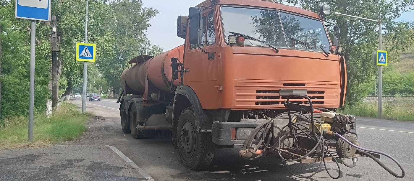 Продажа поливомоечных машин для уборки дорог и поливки зеленых насаждений в Первомайском